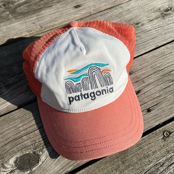 Patagonia Lo Pro Trucker Hat - Picture 1 of 3